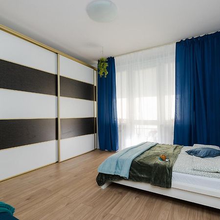 Superapart Grochowska 136, Very Close To The Mon Hospital On Saszerow Street Varşovia Exterior foto