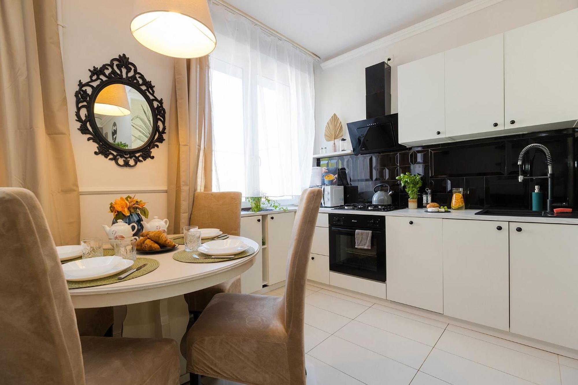 Superapart Grochowska 136, Very Close To The Mon Hospital On Saszerow Street Varşovia Exterior foto